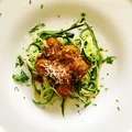 Środa: Zucchini z pulpecikami w sosie pomidorowym