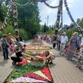 W 2024 Boże Ciało nadchodzi prędzej! Zaplanuj sobie aż 7 dni wolnego już teraz!