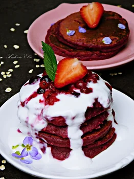 Różowe pancakes... z burakiem!