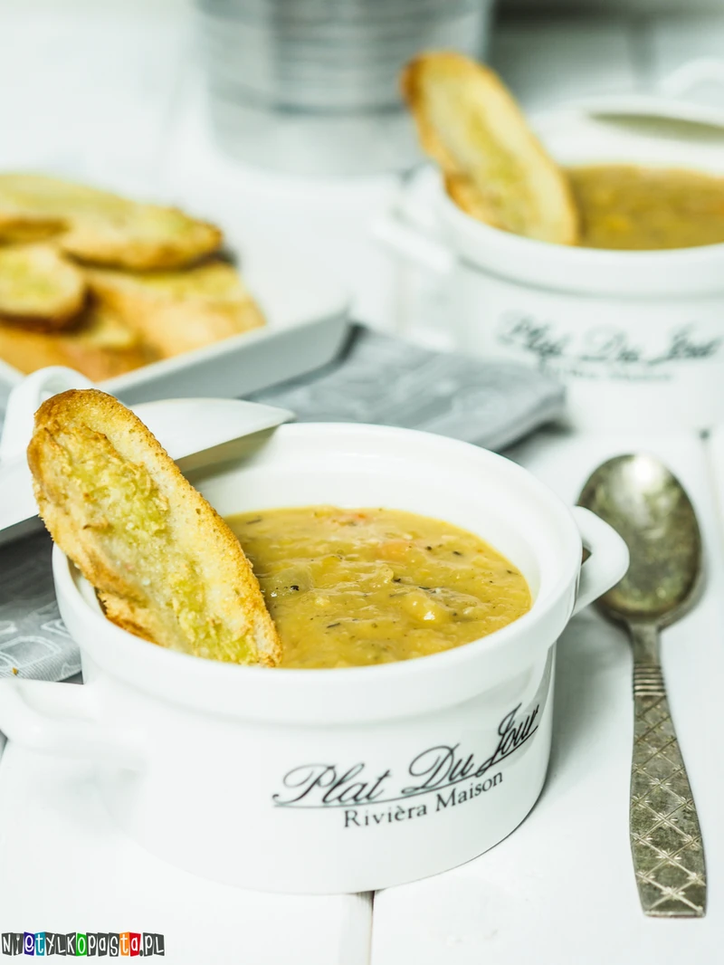 Zupa grochowa w wersji FIT