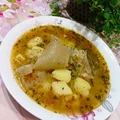 Zupa z kiszonej kapusty z cebulą