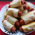 Parówki w cieście francuskim
