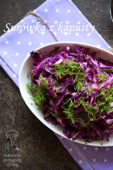 Surówka z czerwonej kapusty
