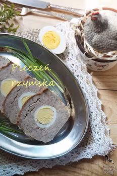 Pieczeń rzymska z jajkiem