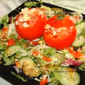 Sałatka w pomidorach