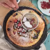 BEZLAKTOZOWY DUTCH BABY Z MALINAMI, PORZECZKĄ I JAGODAMI!