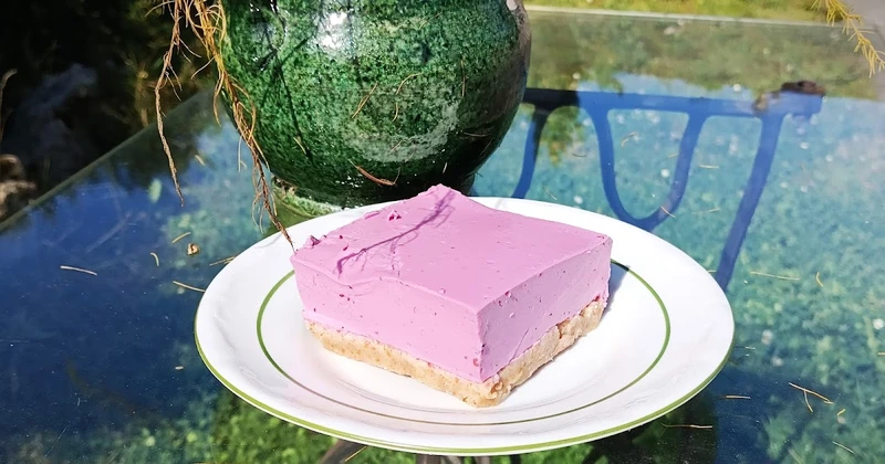 Ciasto jagodowe bez pieczenia na zimno