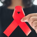Światowy Dzień AIDS: Zrozumieć, Zapobiegać, Leczyć