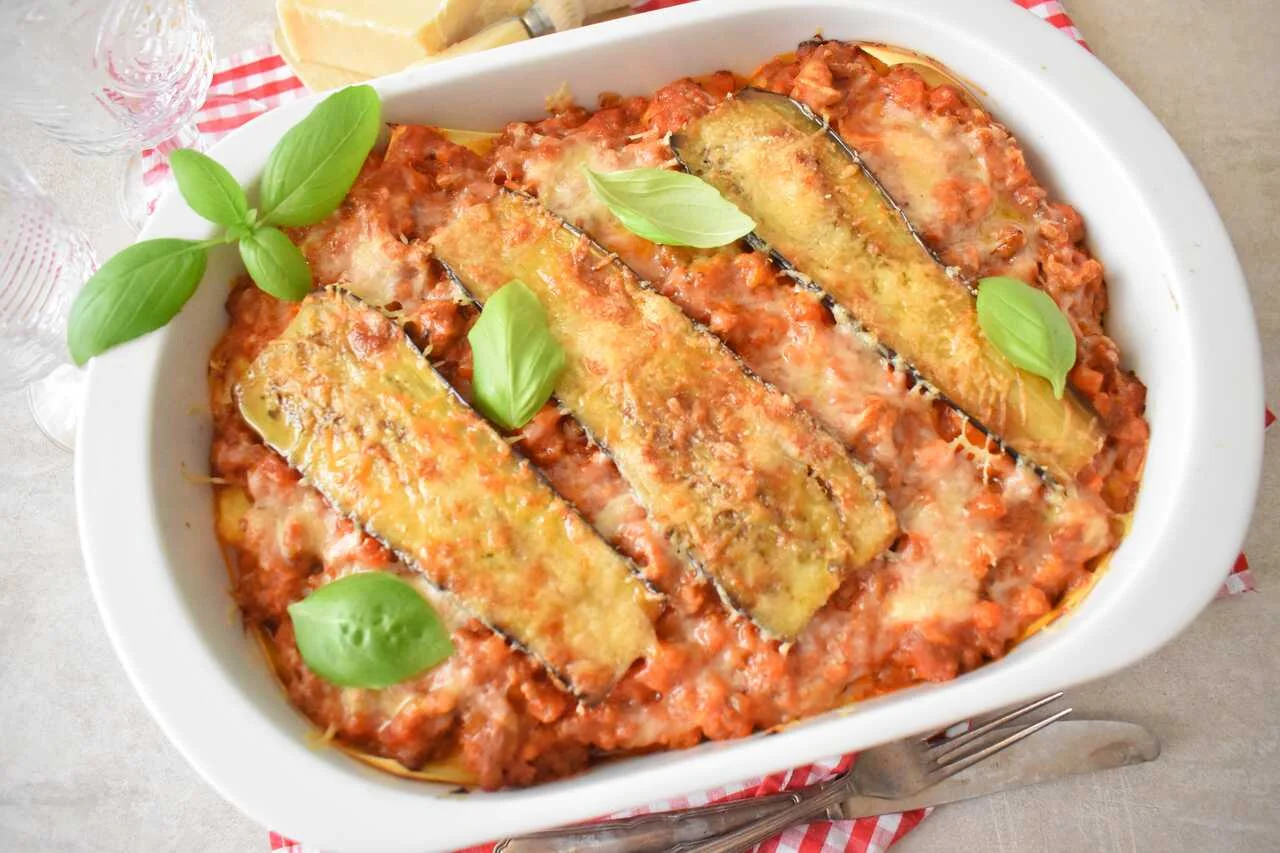 Lasagne z bakłażanem i mięsem mielonym