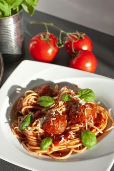 Spaghetti z klopsami