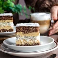 Ciasto biszkoptowo-kokosowe z masą kawową