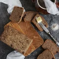 Zdrowy chleb na zakwasie - żytni razowy z żurawiną
