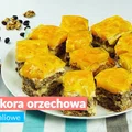 Kora orzechowa z brzoskwiniami
