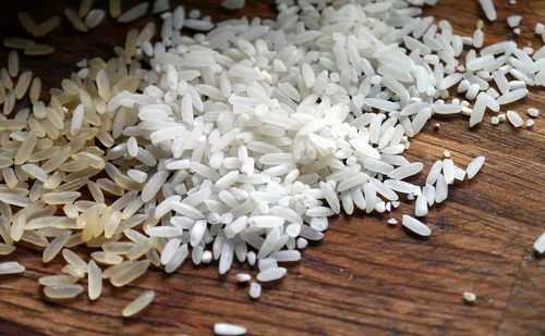 Oczyszczająca dieta ryżowa : 0,5 kg mniej dziennie. Przekonaj się, czy jest zdrowa?
