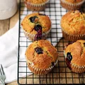 Muffiny z borówkami na maślance