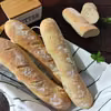 Bagietki na wodzie gazowanej.