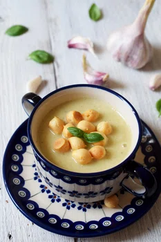 Aksamitny krem czosnkowy!