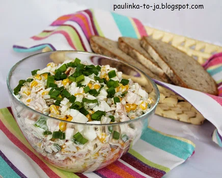 Sałatka z wędzonym kurczakiem