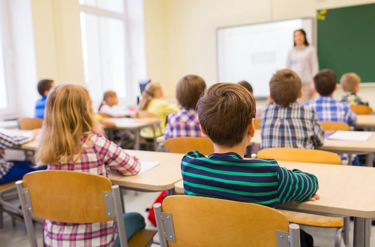 4 przedmioty znikną z planu lekcji uczniów - nowa przyroda zaskakuje! Rewolucja w szkołach od września 2026