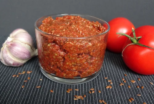 Śródziemnomorska pasta z siemienia lnianego