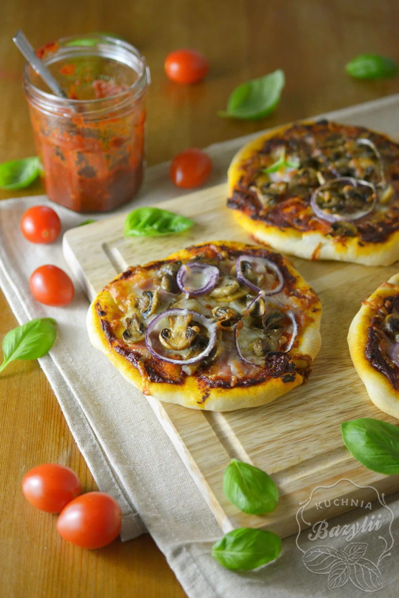 Pizzerinki czyli mini pizze