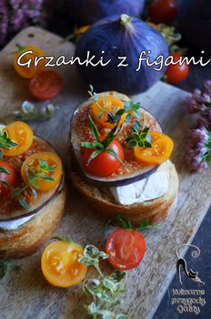 Grzanki z figami i serem