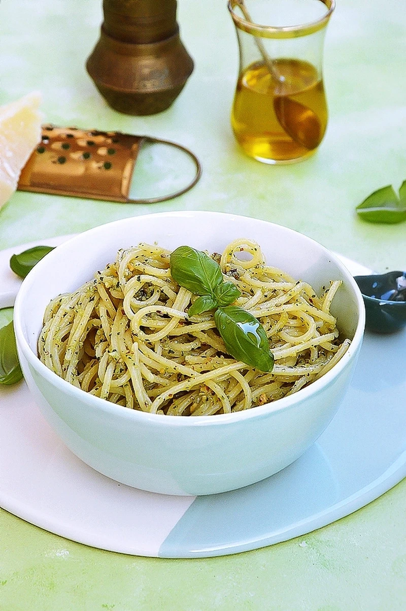 Spaghetti z pesto genovese