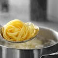 Wykorzystaj ZIELONĄ HERBATĘ i odmień smak MAKARONU!