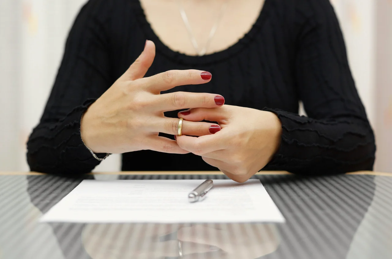 Nowe zasady dla osób po rozwodzie! Kluczowy termin będzie wydłużony - rok na decyzję