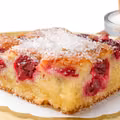 Upiecz najprostsze ciasto z czereśniami! Puszysty placek jak u babci