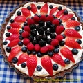 Tarta z kremem mascarpone i owocami (bez pieczenia)