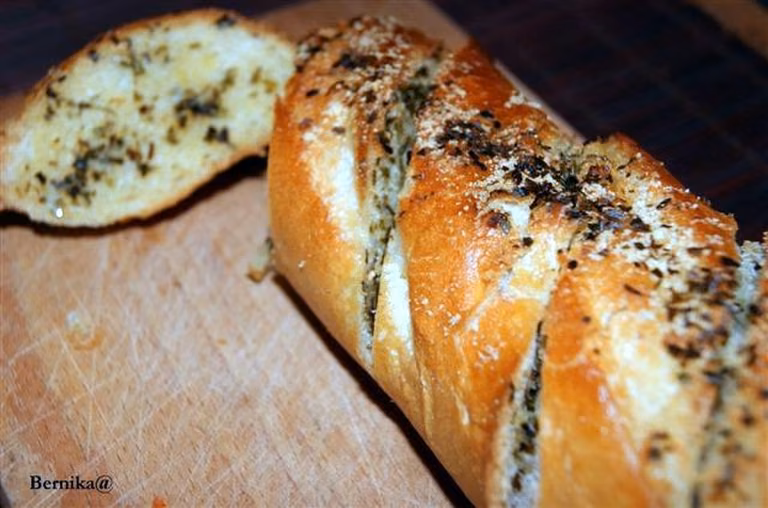 Bagietka czosnkowa