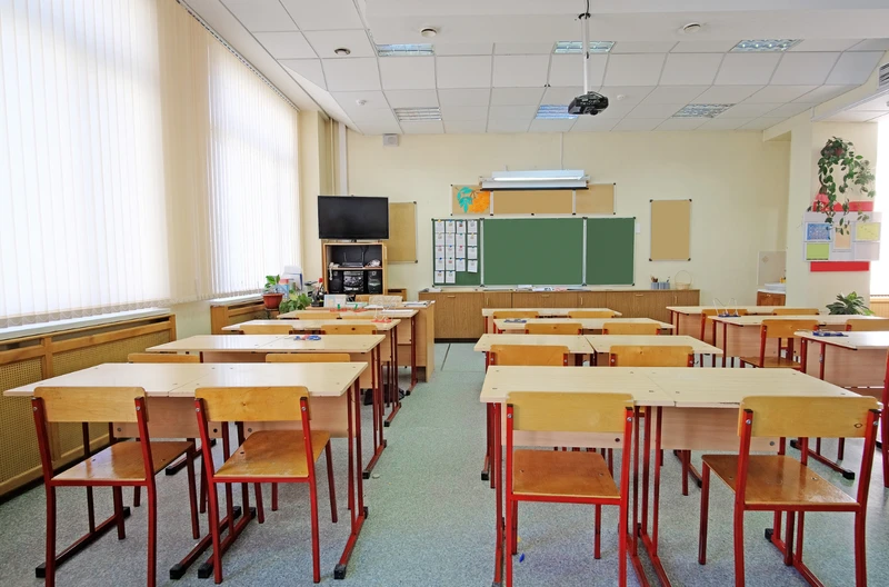 MEN planuje duże zmiany w szkołach! Nowy limit nieobecności ma wynieść 25%