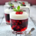 Galaretka z owocami i panna cotta