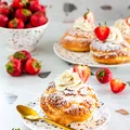 Ptysie z truskawkami i kremem waniliowym - food²