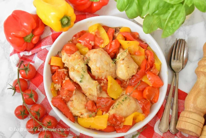 Duszony kurczak z papryką po rzymsku - "Pollo alla romana"