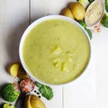 Zdrowa zupa brokułowo-serowa (4 składniki)