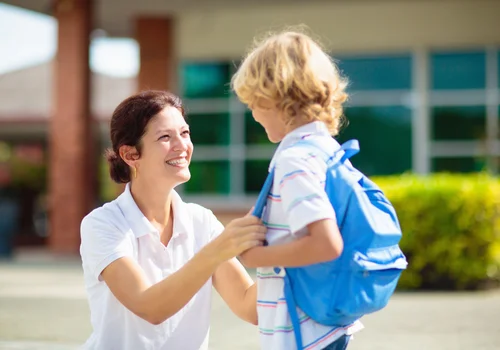 MEN jednak zmieni termin wakacji? Jest nowy pomysł dla szkół!
