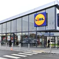 Lidl testuje nowy typ sklepów! Tysiące osób w kolejkach na otwarciu!