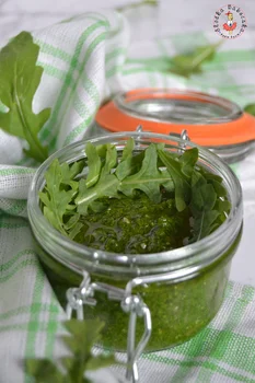 Pesto z rukoli i słonecznika