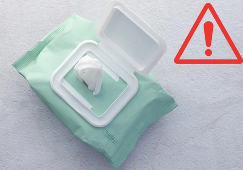 2 partie chusteczek nawilżanych dla dzieci wycofane z obrotu! Wykryto bakterie, pleśnie i drożdżaki