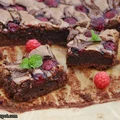 Brownie z malinami i nutellą