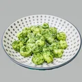 Kluski śląskie z pesto z jarmużu