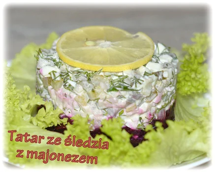 Tatar ze śledzia z majonezem