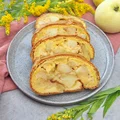 Rolada z jabłkami - proste i tanie ciasto