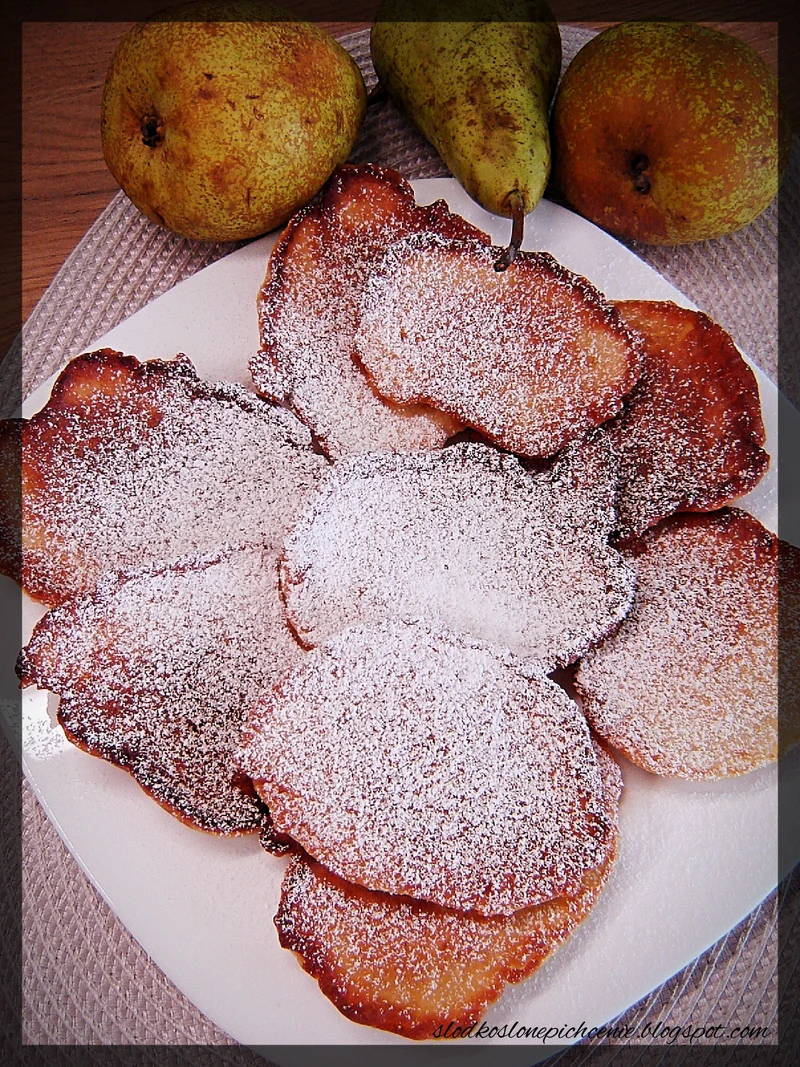 Placki z gruszkami
