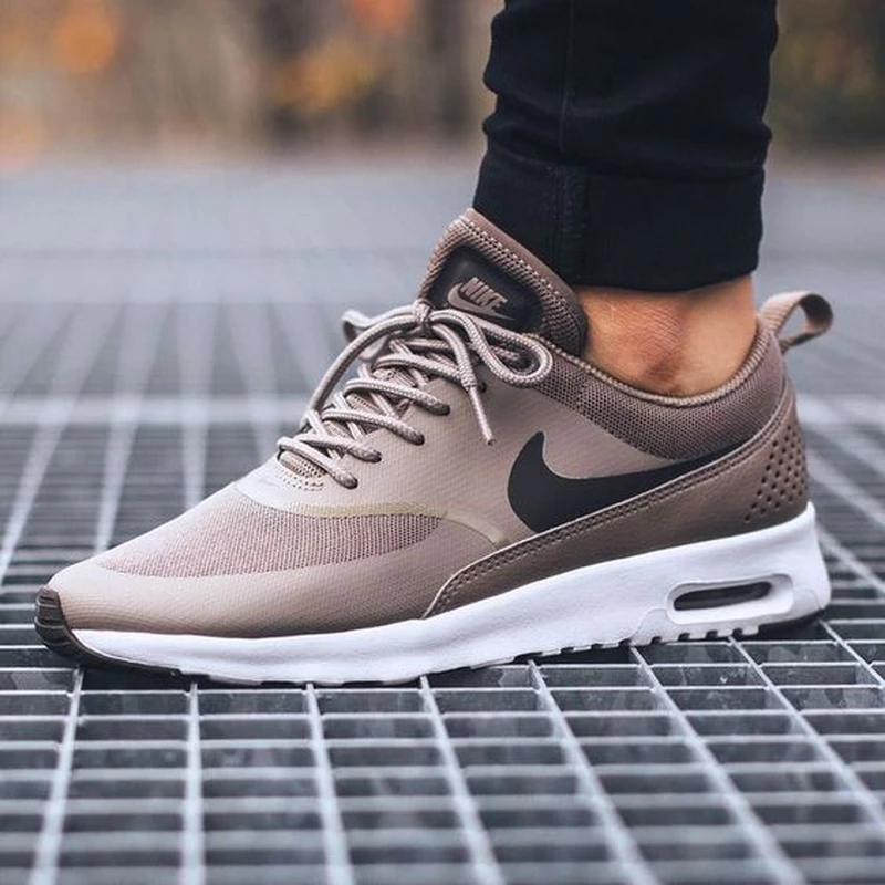 AIR MAX