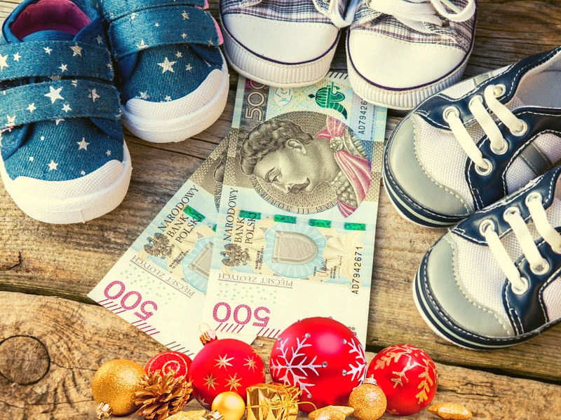 500 plus w grudniu. Zmiana terminów wypłat!