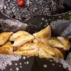 TIROPITY Z WĘDZONYM ŁOSOSIEM