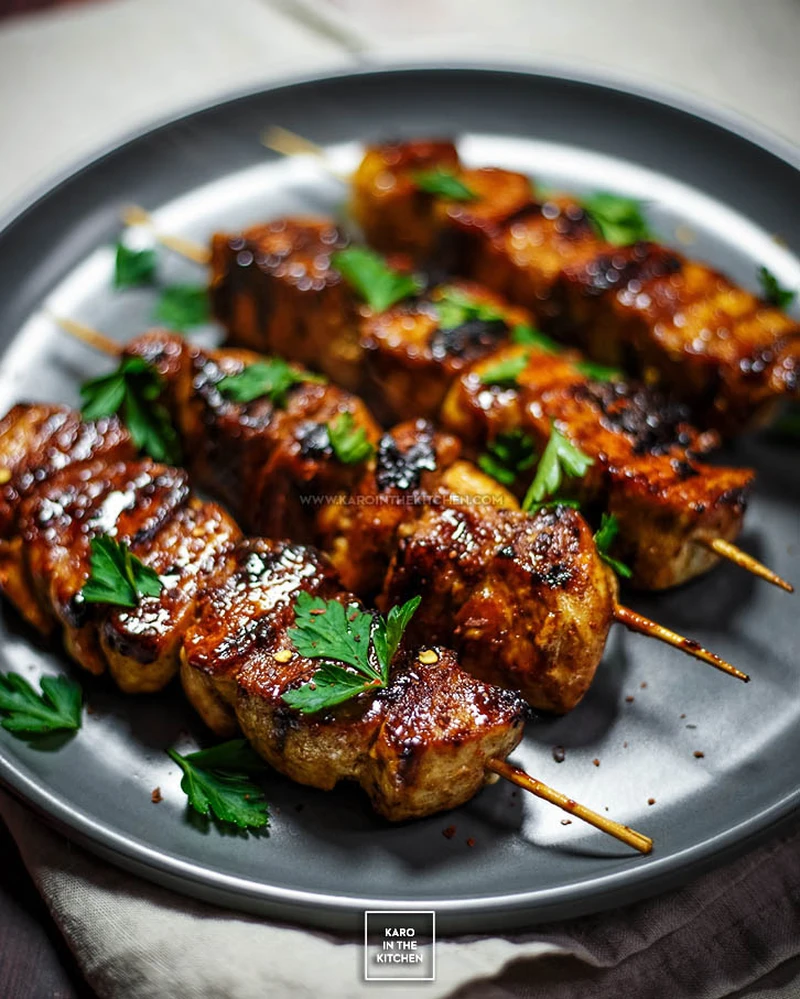 Szaszłyki z kurczaka w sosie BBQ – z patelni grillowej